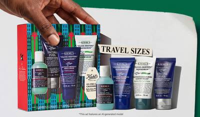 Kiehl's praznični poklon set putnih pakovanja za muškarce koji sadrži gel za čišćenje, kremu za brijanje, tretman i hidratantnu kremu; promotivni elementi ističu "putne veličine" i vrednost.